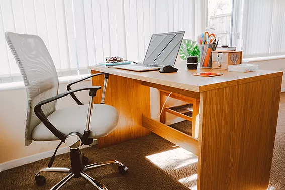 LET'S DISCUSS - DO YOU USE A FOOT REST? AND OFFICE CHAIR SINGAPORE MUST BE IN YOUR OFFICE